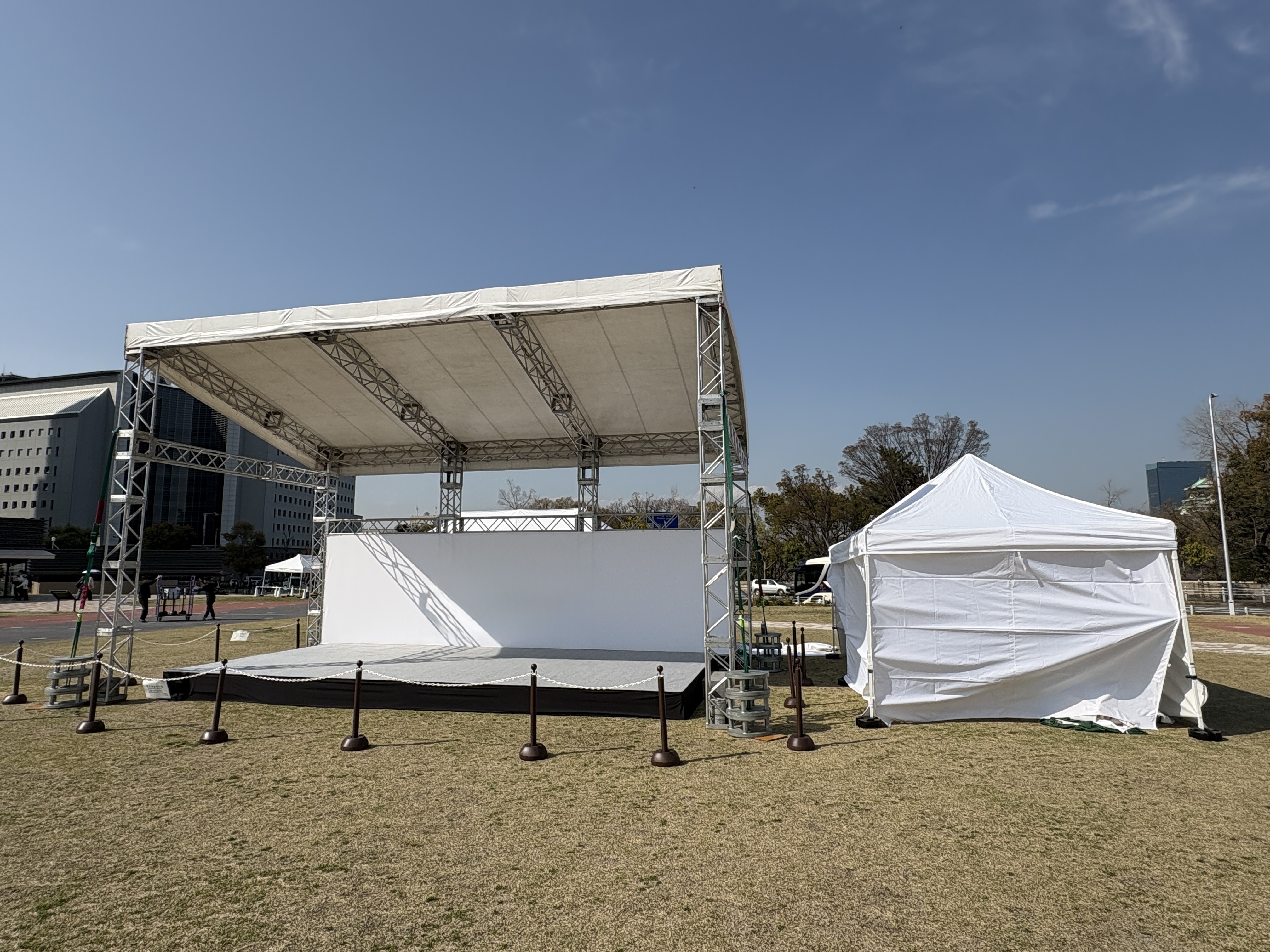 【設営事例】枚方　芝生広場1周年ステージイベント