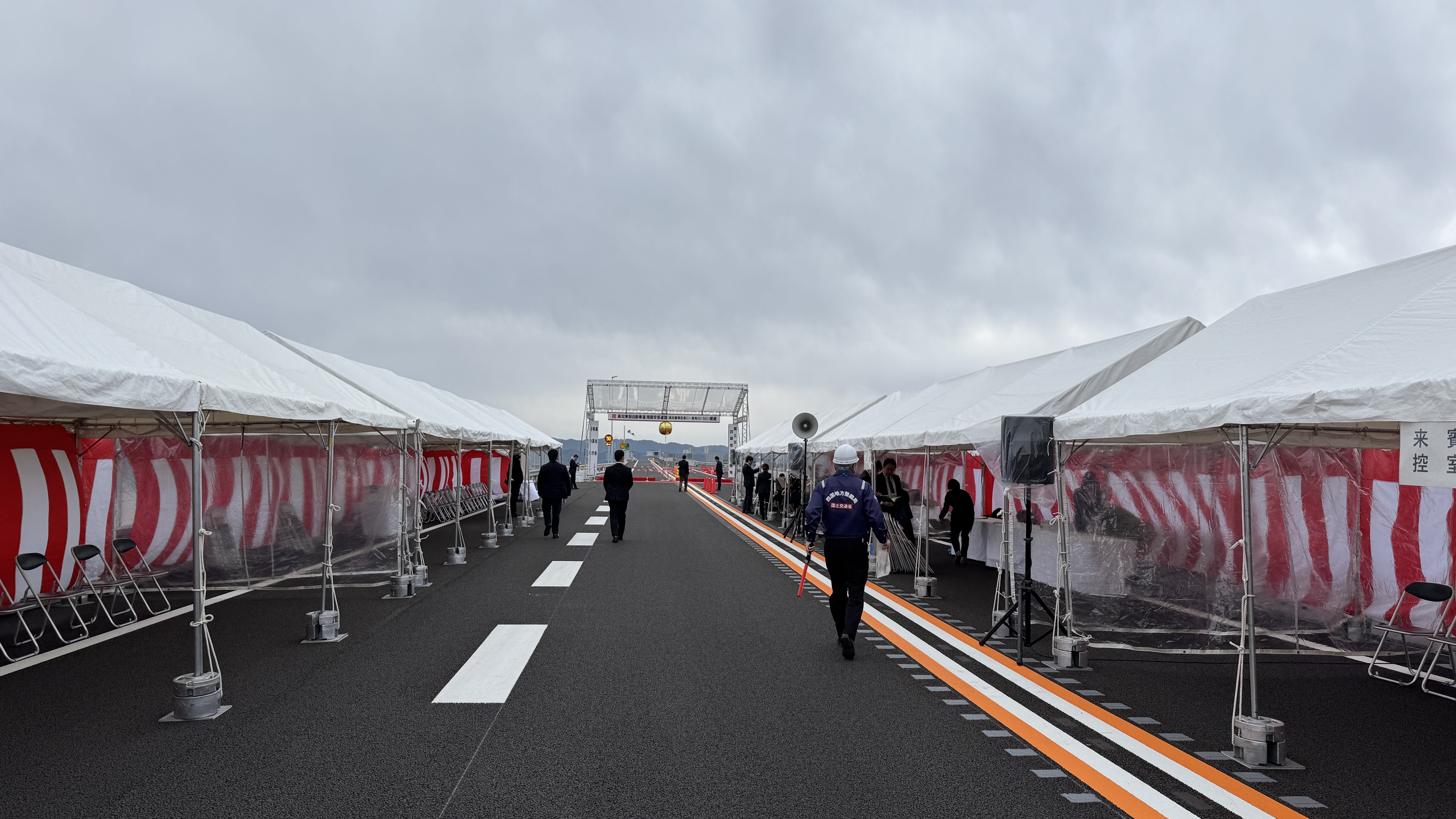 【設営事例】高松　高知東部自動車道 南国安芸道路(高知龍馬空港ＩＣ～香南のいちＩＣ)開通式